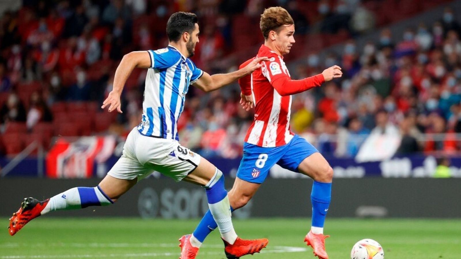 La Real Sociedad sigue líder gracias a su empate con el Atlético