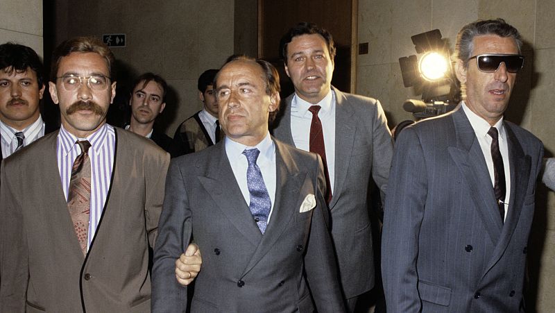 "¡Que te pego, leche!": radiografía del puñetazo de Ruiz-Mateos a Miguel Boyer