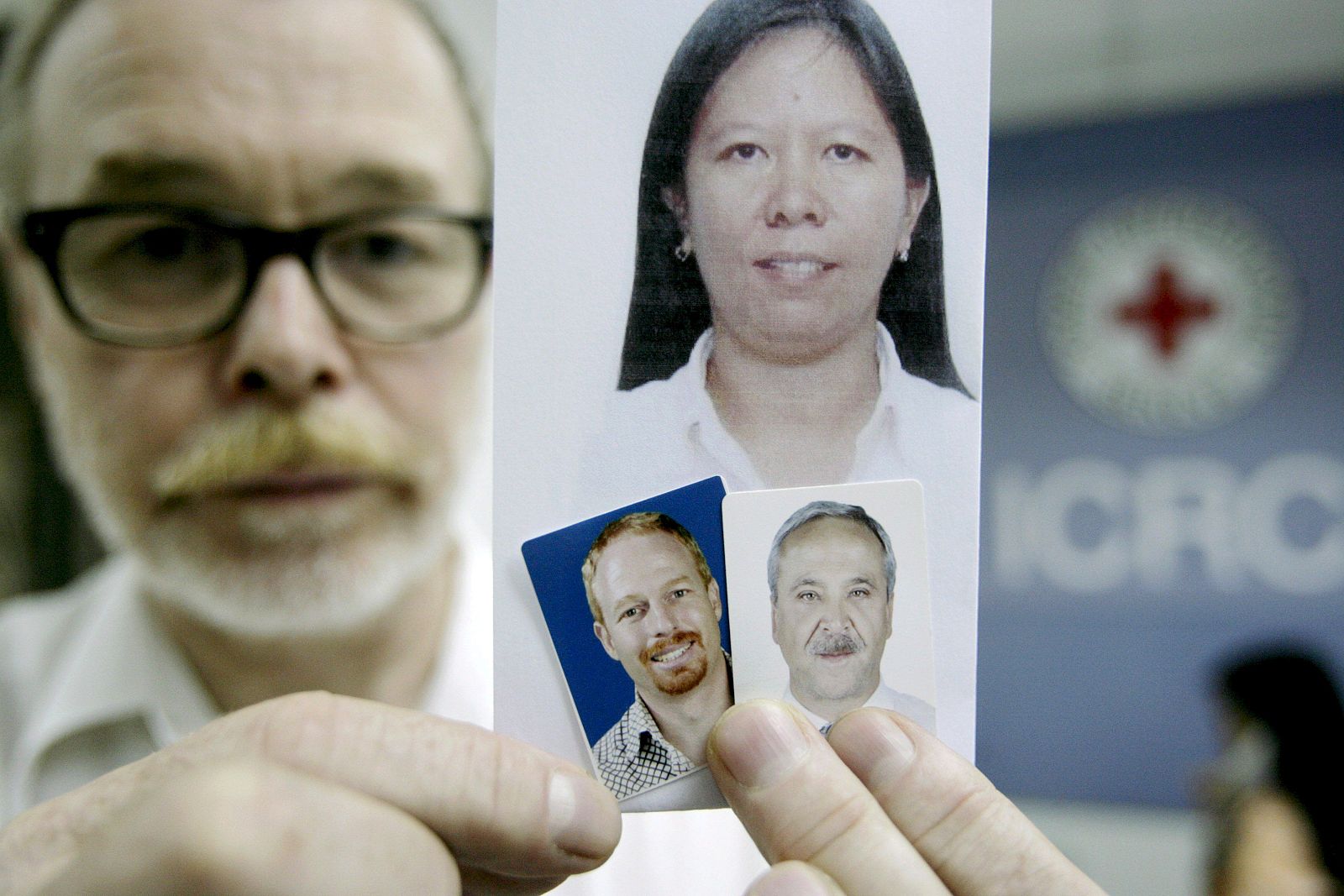 SECUESTRADOS TRES MIEMBROS DE LA CRUZ ROJA INTERNACIONAL EN FILIPINAS