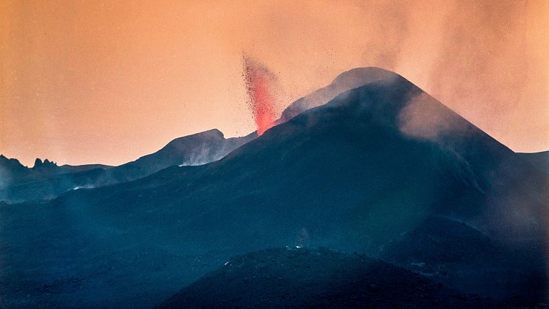 Cincuenta años del Teneguía, el volcán "amable" que duró 24 días 