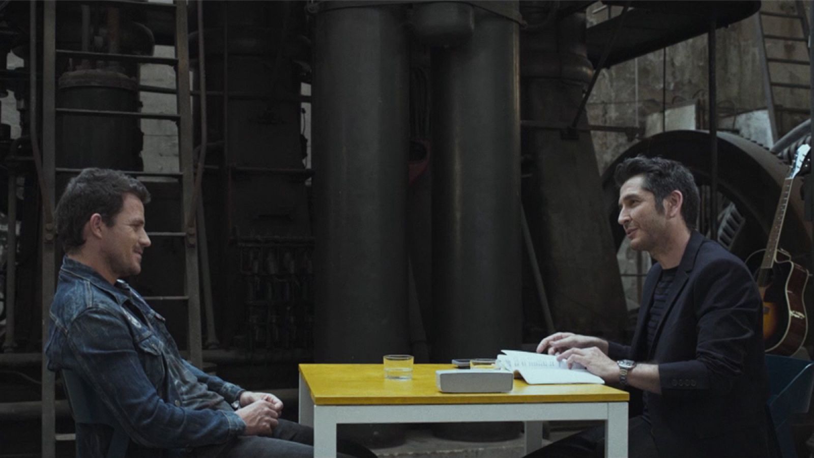 La matemática del espejo - Carlos del Amor y Dani Martín