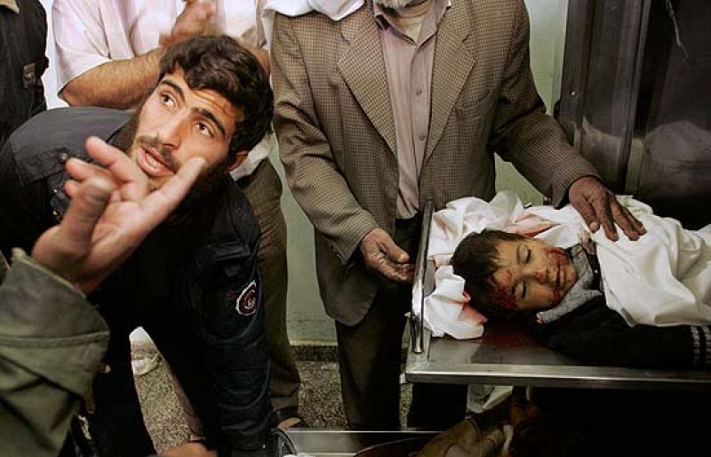 Dos niños mueren en un bombardeo israelí sobre una escuela de la ONU en Gaza