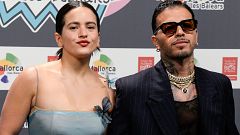El beso de Rosalía y Rauw Alejandro infarta las redes sociales