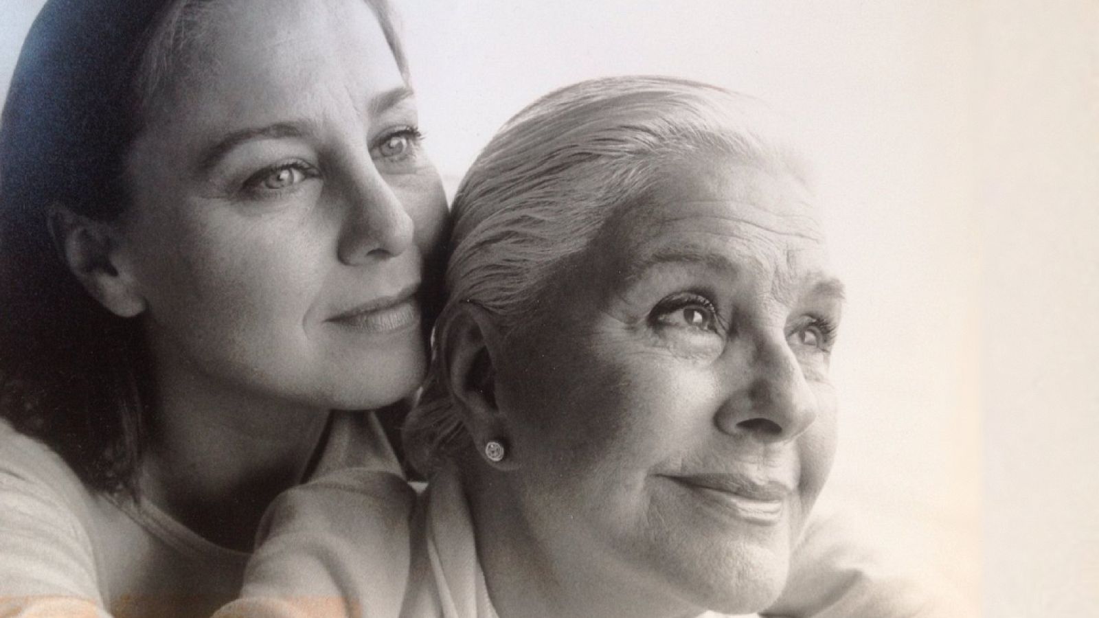 Lola Herrera con su hija, Natalia Dicenta Herrera