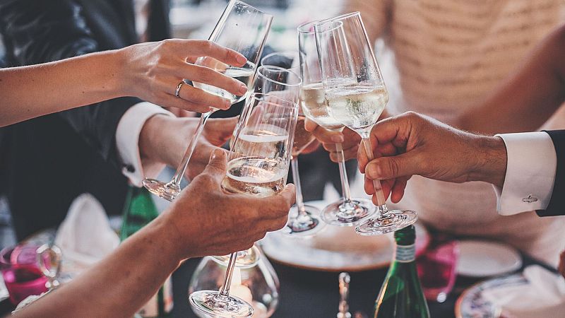 Vuelven las cenas de empresa con reservas casi al 100 % y posibles subidas de precios