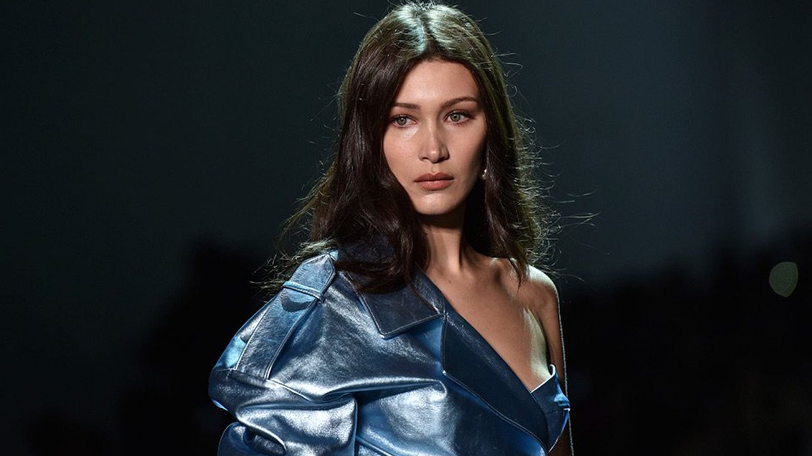 Bella Hadid se sincera acerca de sus episodios depresivos
