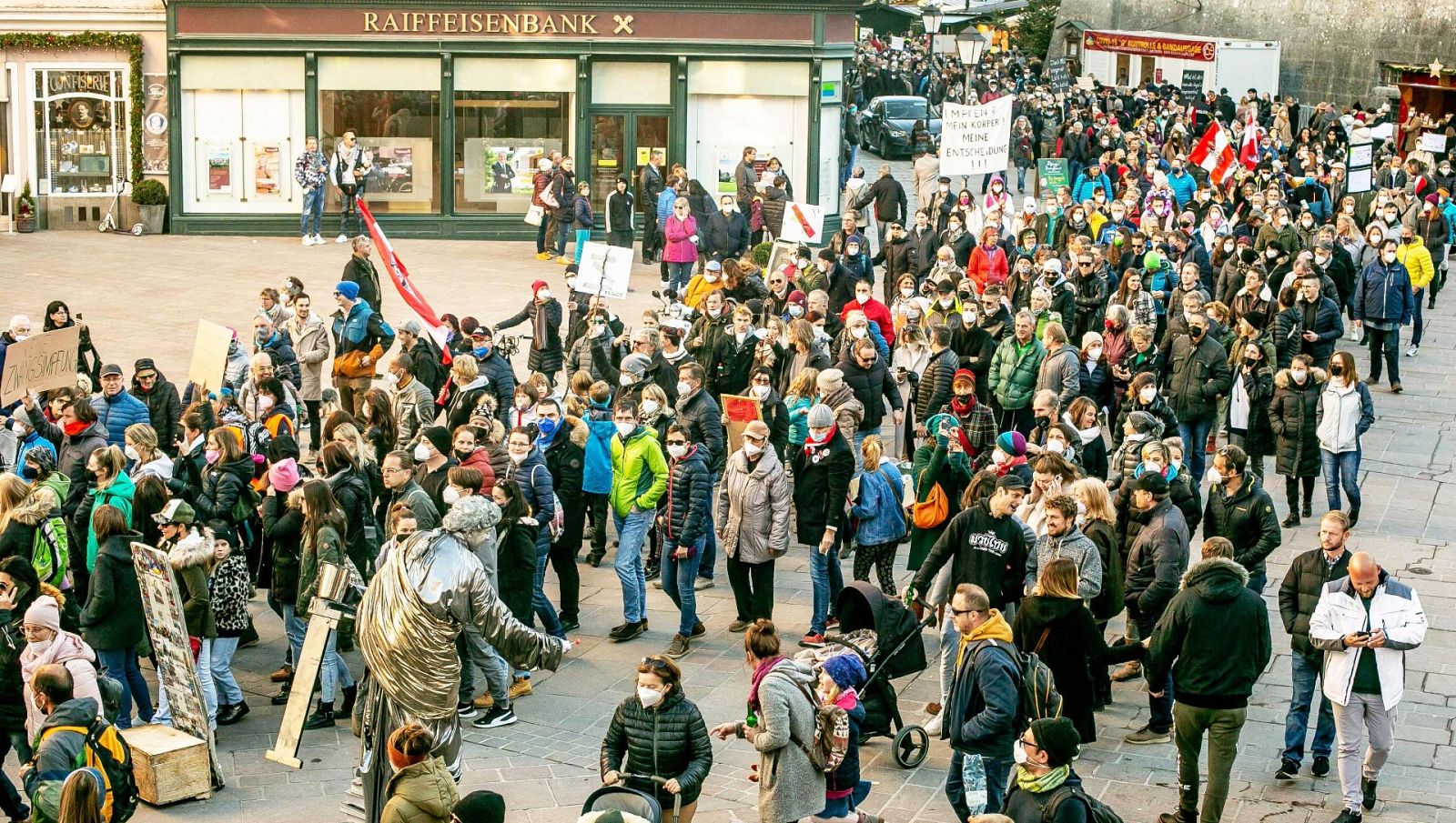 Manifestación contra el confinamiento en Salzburgo