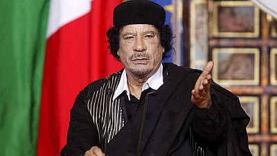 El dictador de Libia, Muamar Gadafi se llev� todo el dinero en efectivo del pa�s