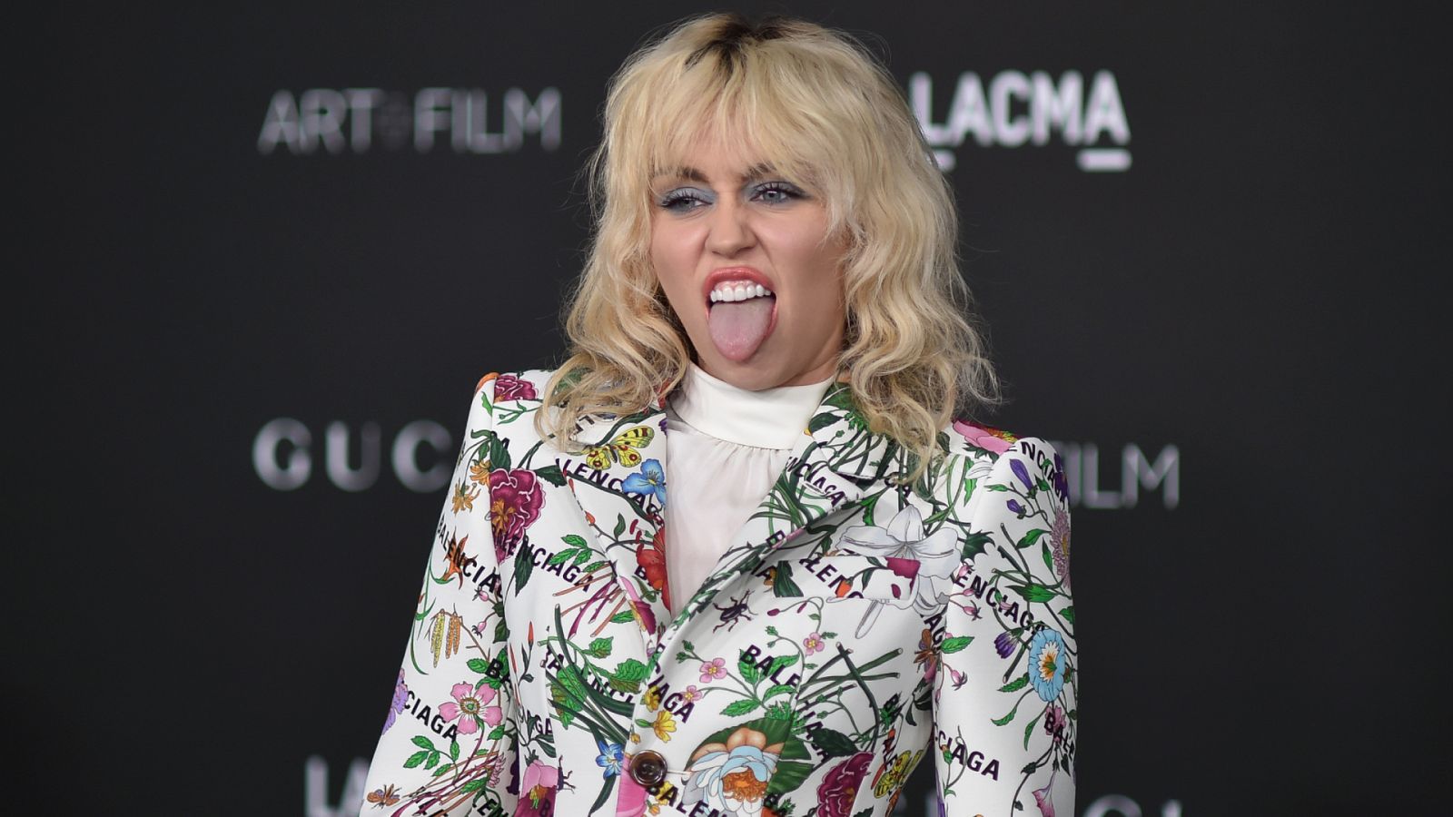 Miley Cyrus celebrará la Nochevieja junto a Pete Davidson en un especial