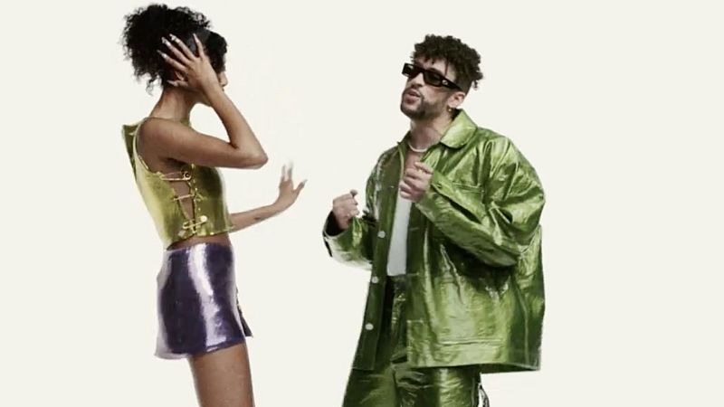 Vuelve 'La Macarena' más inclusiva con Bad Bunny y Vogue 