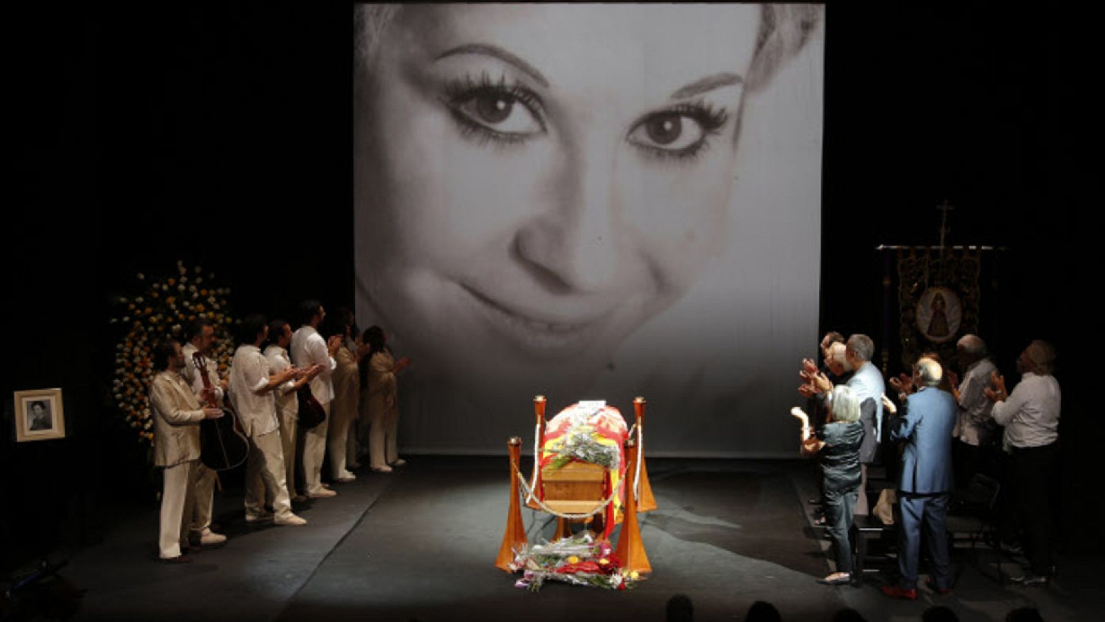 Descubre quién es Daniel Pontes, heredero universal de Lina Morgan en RTVE.es