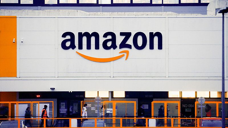 Italia multa con más de mil millones de euros a Amazon por abuso de posición dominante