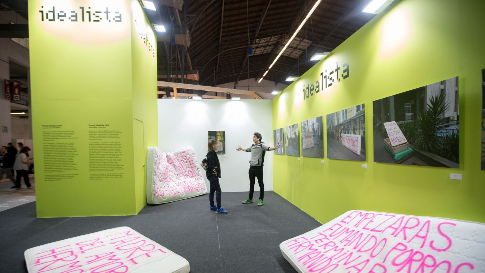 Stand de Idealista en una feria inmobiiaria en Barcelona