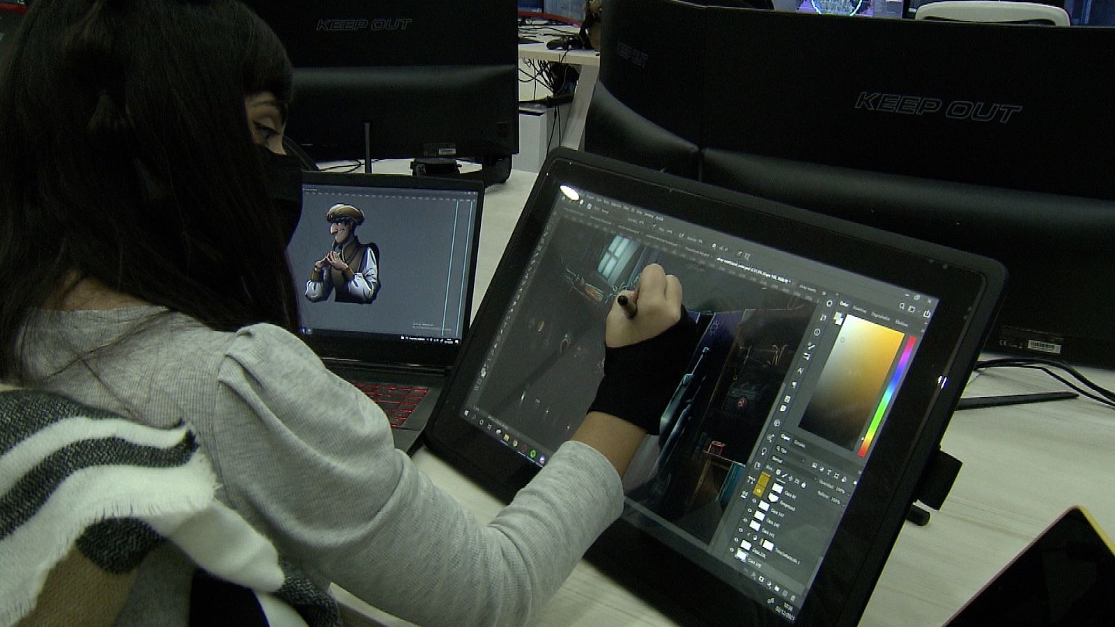 Escenarios y personas han sido dibujados a mano, fotograma a fotograma