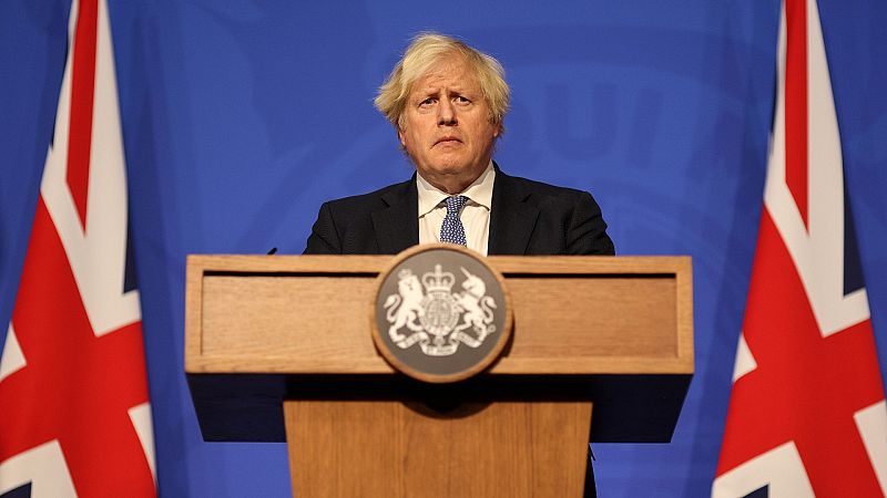 Semana negra para Boris Johnson: su popularidad se hunde tras los escándalos de las fiestas en Downing Street