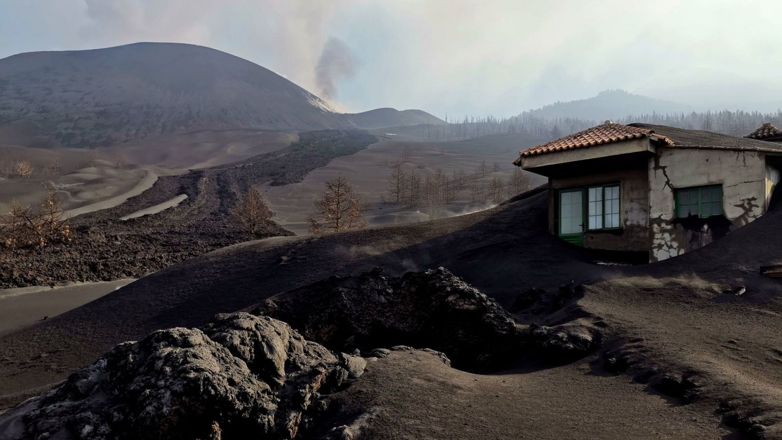 Vivienda situada en la zona de Las Manchas, en La Palma, al sur de cono principal de la erupción