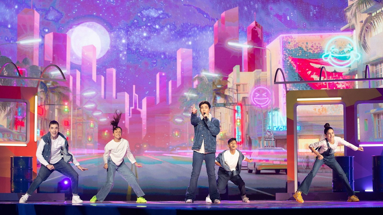 Eurovisión Junior 2021: Primer ensayo de Levi en París