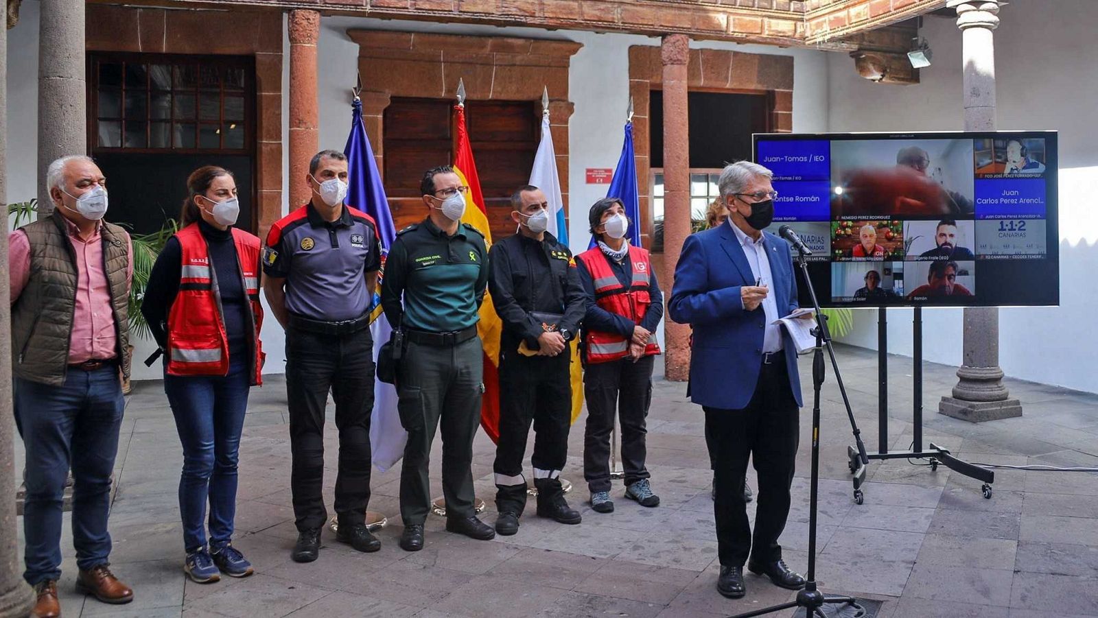 El govern canari anuncia en roda de premsa el final de l'erupció volcànica a La Palma