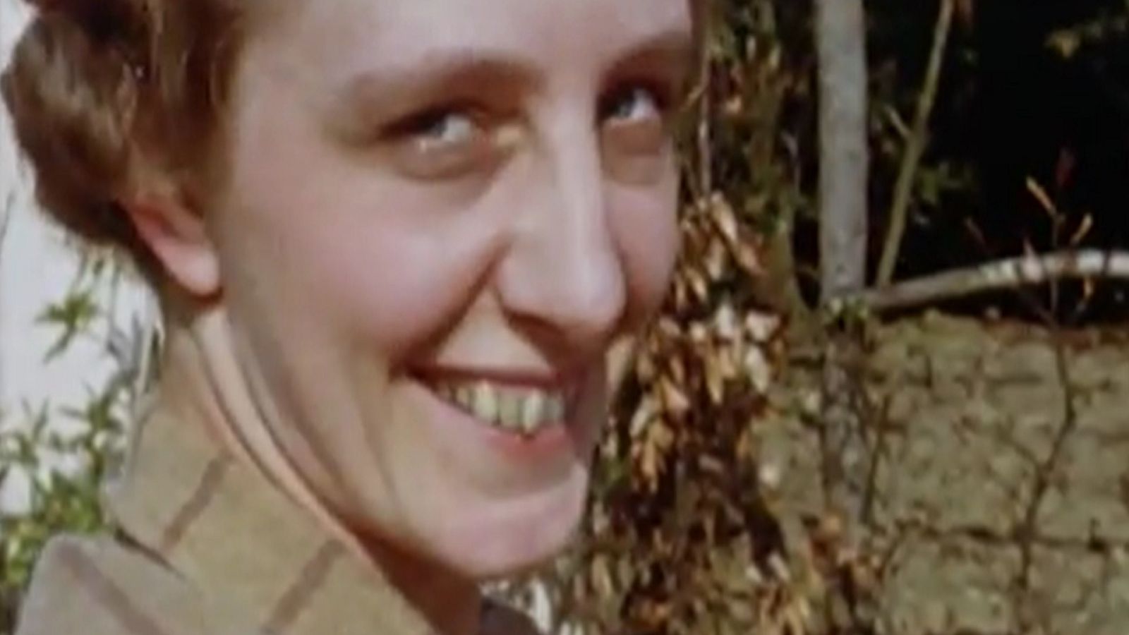 La que fuera institutriz de las princesas Isabel y Margarita de Inglaterra, Marion Crawford