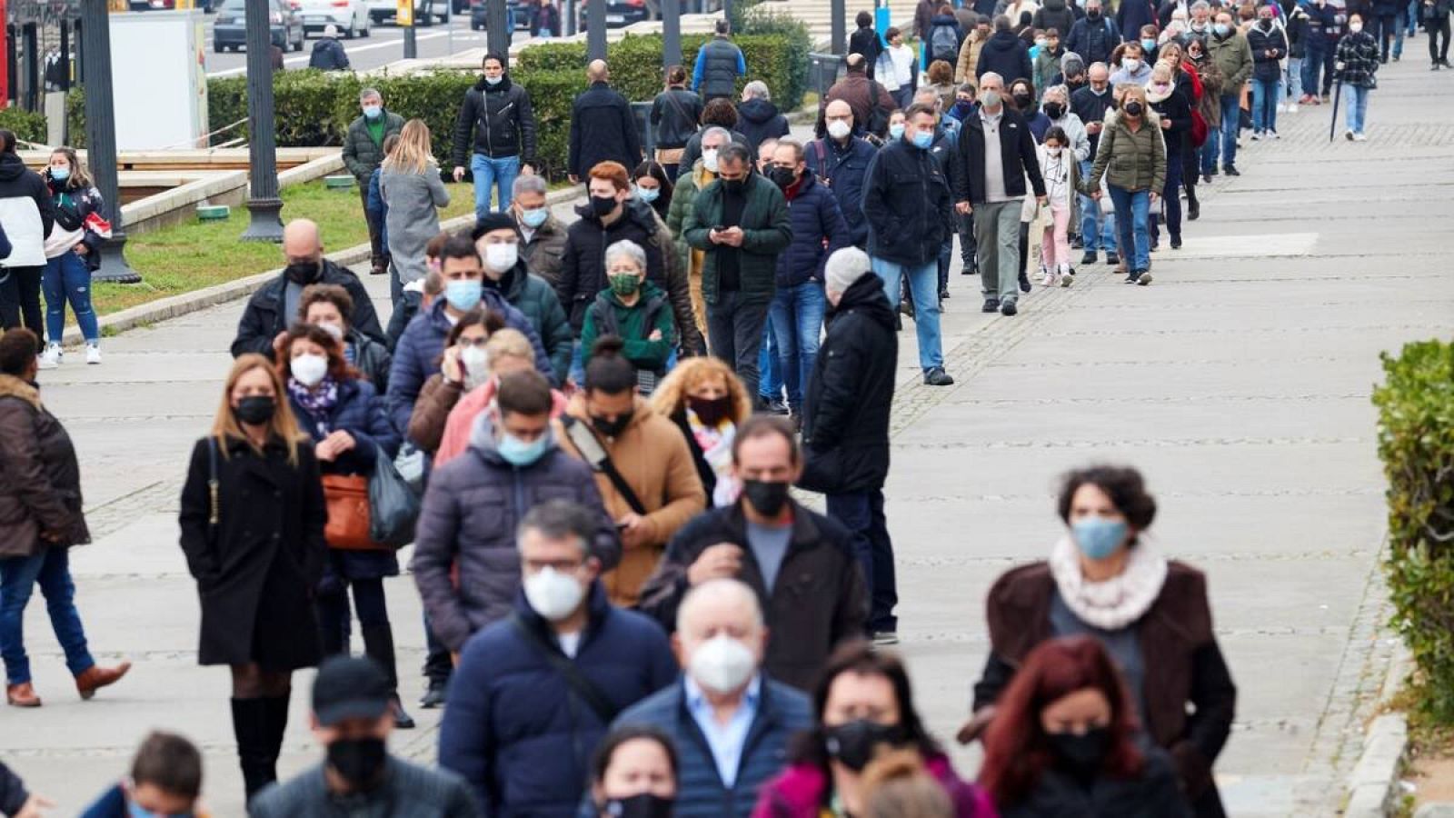 La OMS alerta ante el "tsunami" de nuevos casos ligados a la variante ómicron