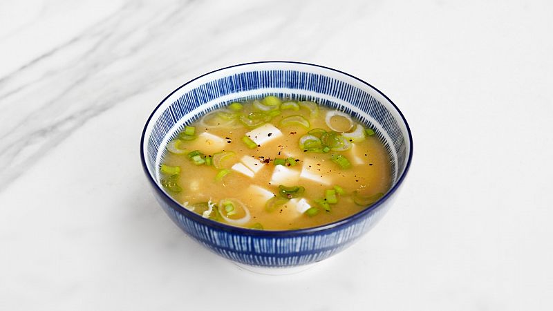 Sopa de miso de Gipsy Chef con la tiktoker Andrea Mengual