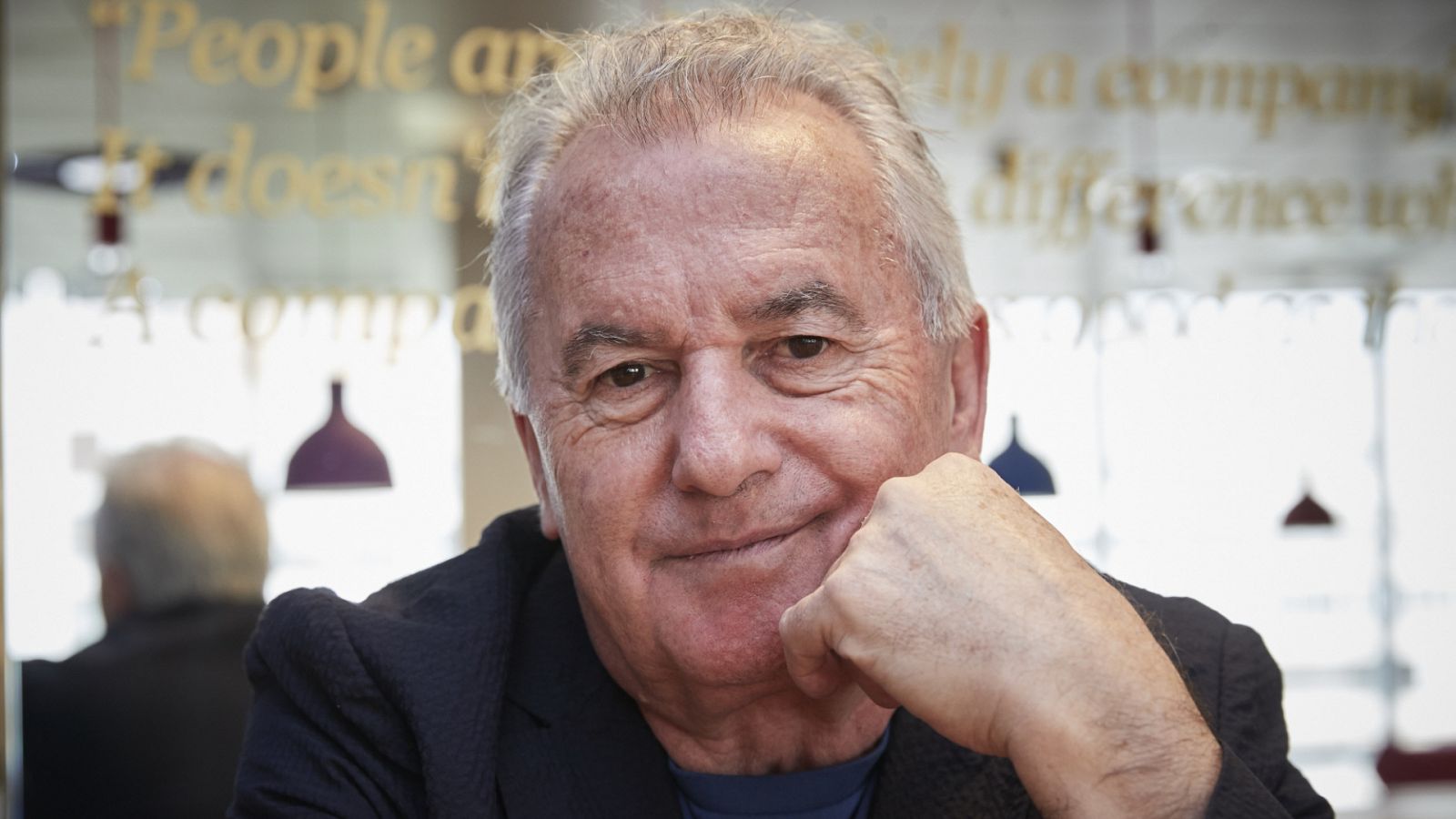 El cantante Víctor Manuel