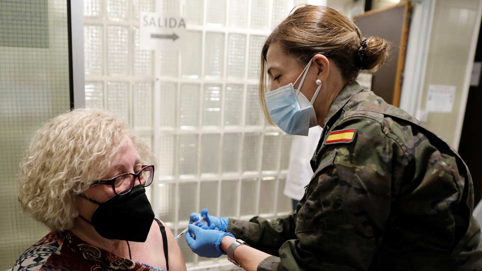 Cinco equipos militares de inmunización han comenzado a vacunar contra el coronavirus en la Comunitat Valenciana