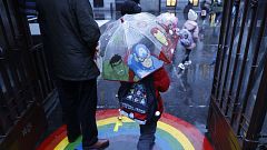La 'vuelta al cole' comienza con normalidad en toda España pero con miles de profesores de baja por la COVID-19