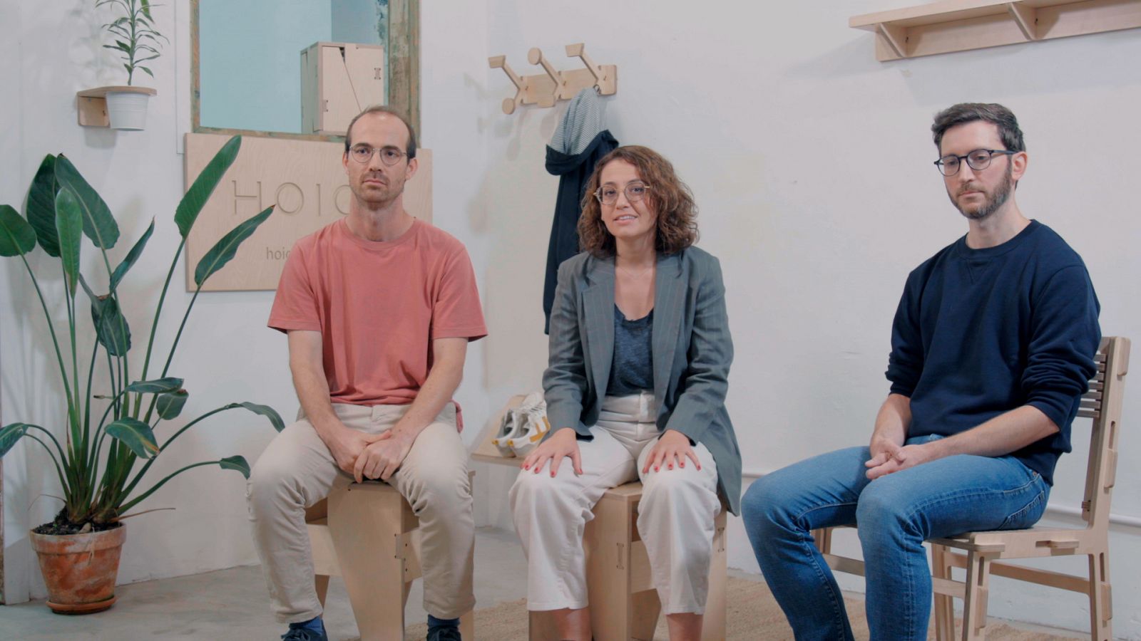 El nom de Hoioh troba el seu origen en la paraula castellana "Hoyo"