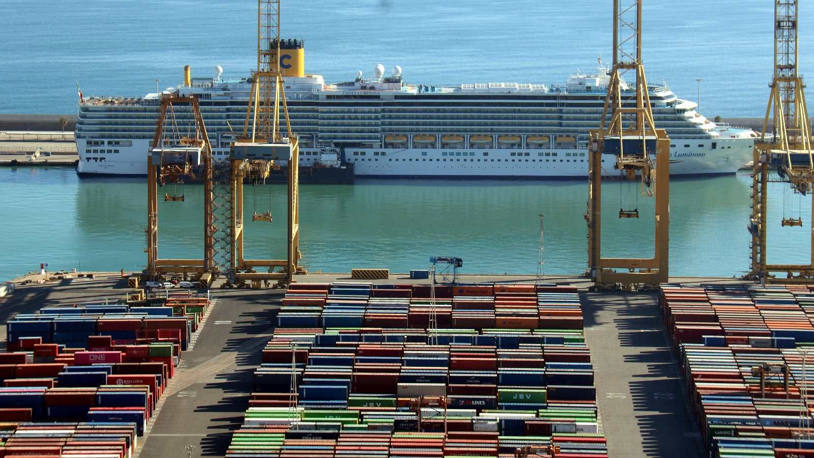 Alguns vaixells han registrat retards d'entre una i dues hores 