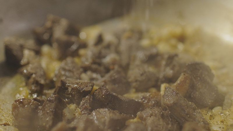 Civet de senglar amb bolets i castanyes de Vilanova de Prades