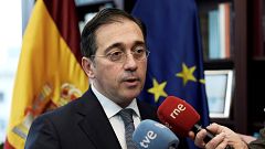 Albares apuesta por el "diálogo" en la crisis ucraniana y dice que el despliegue de la OTAN es para mantener "la paz"