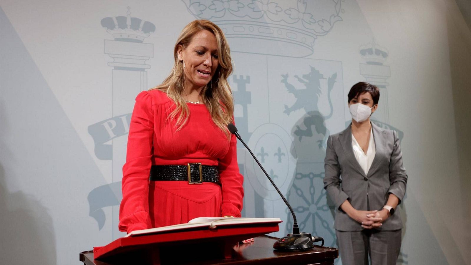 Maria Eugènia Gay pren possessió del càrrec de delegada del Govern a Catalunya