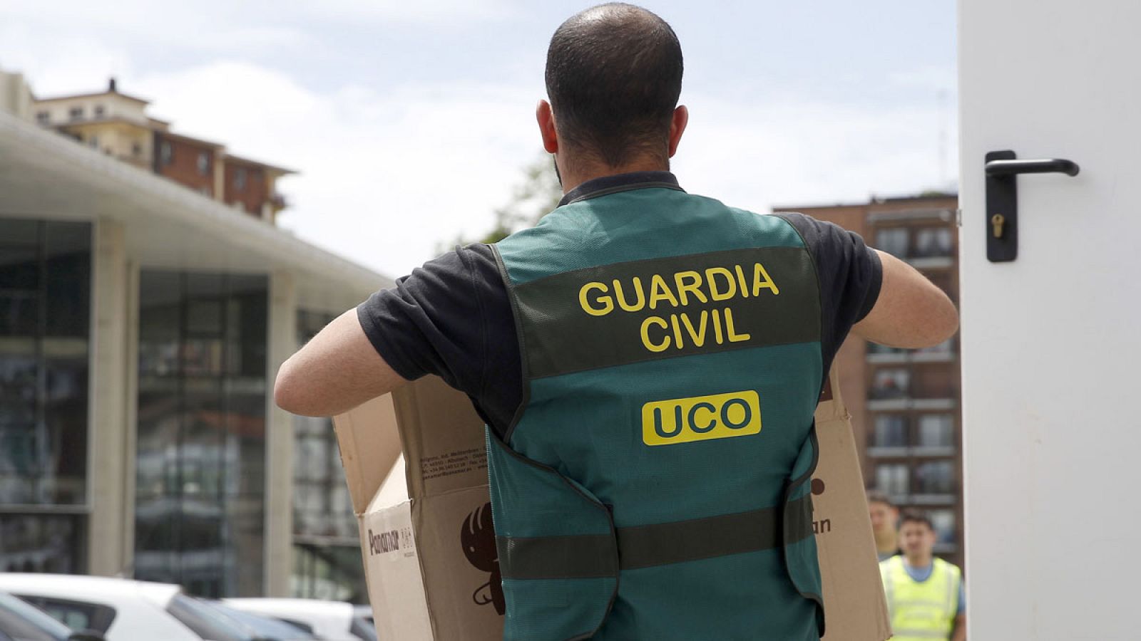 Un agente de la Unidad Central Operativa  (UCO) de la Guardia Civil en una imagen de archivo