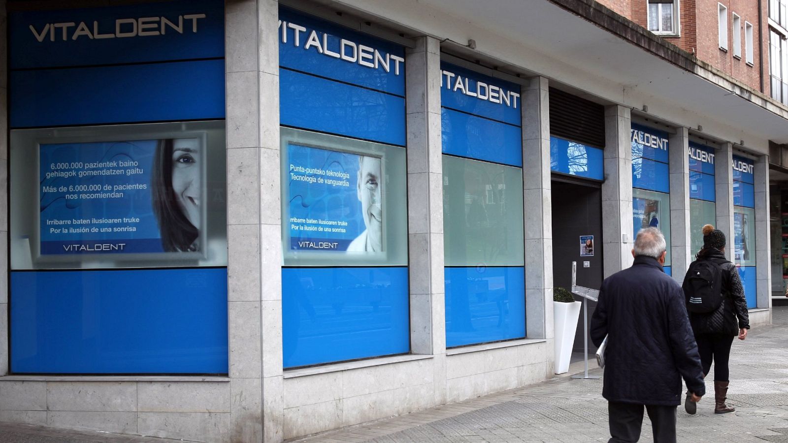 Una Clínica dentista que opera bajo el nombre Vitaldent