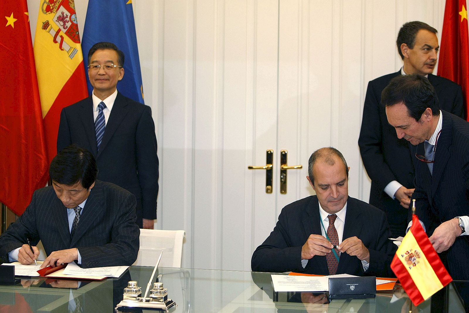 RTVE y la CCTV firman un acuerdo