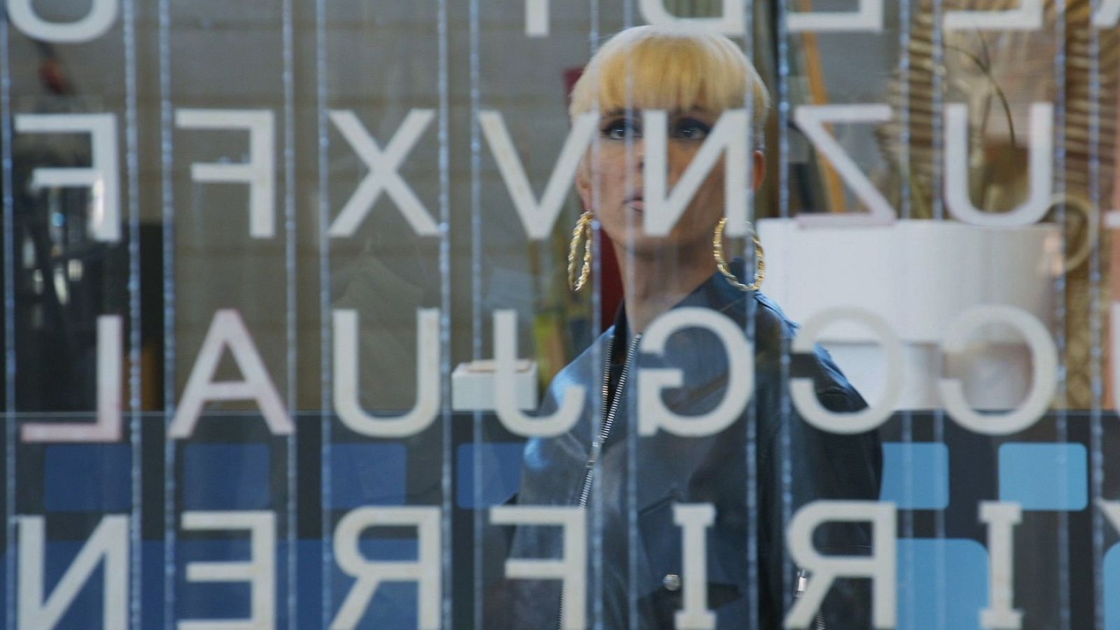 "De momento soy cantante, performer y artista"