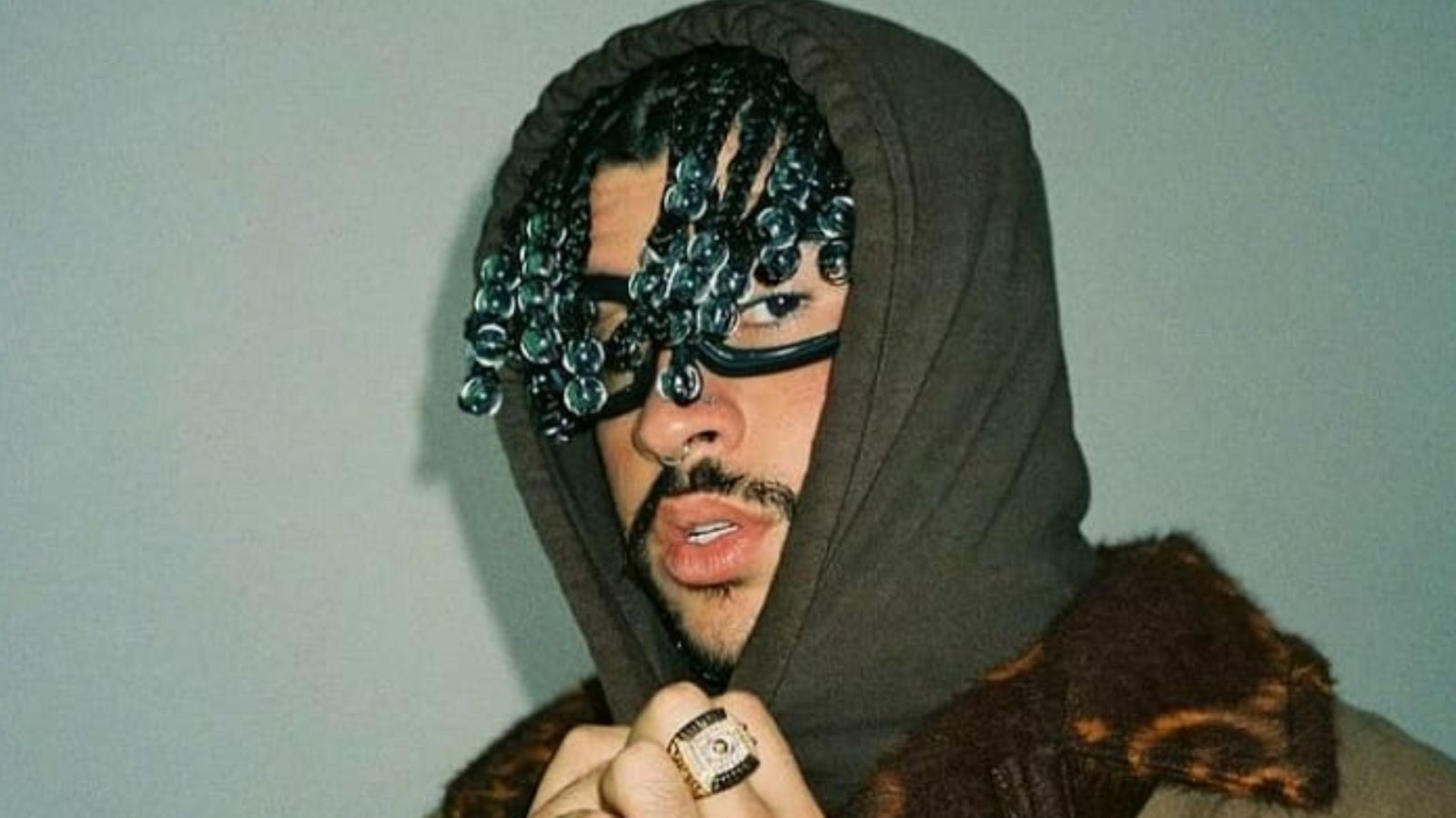 Así ha sido el aplaudido regreso de Bad Bunny a la WWE a ritmo de "Booker T"