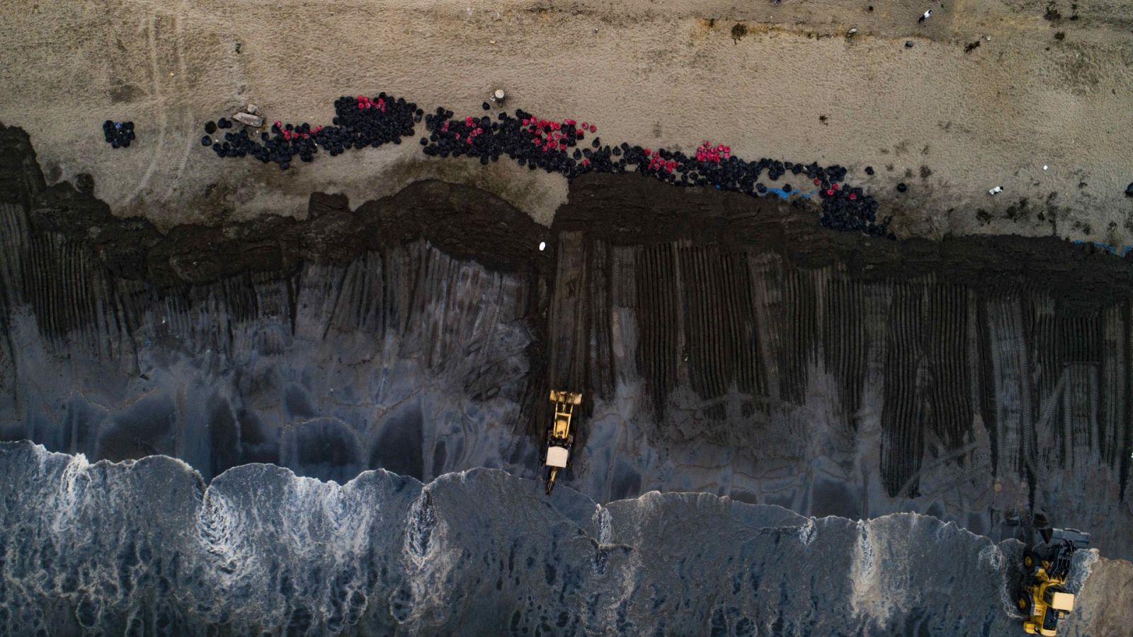 Vista general de las operaciones de limpieza