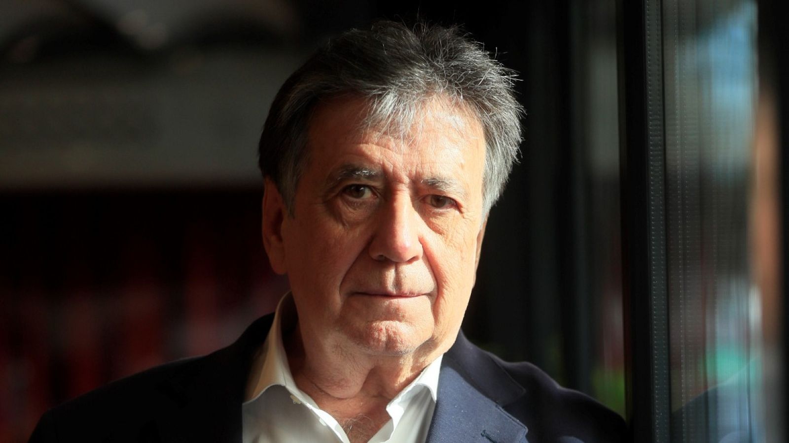 El escritor Luis Landero.