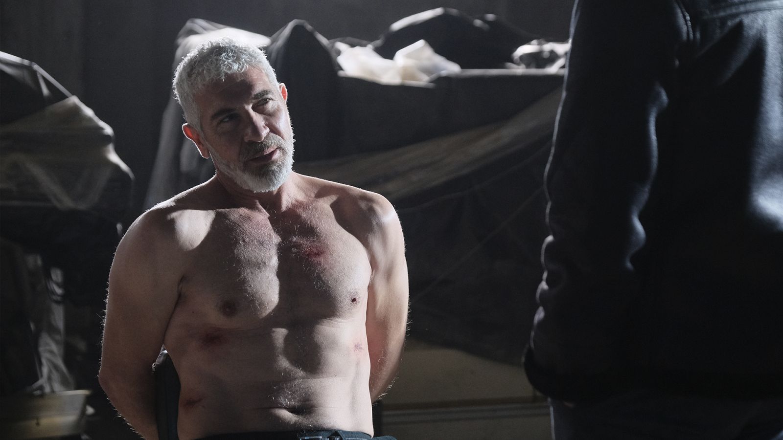 Quintero a punto de morir en 'Servir y Proteger'