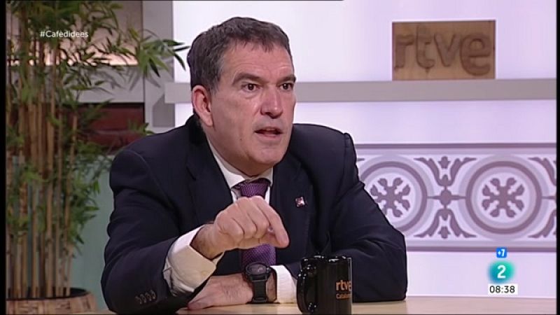 Alonso-Cuevillas: "Sense la col·laboració dels funcionaris, no es pot desobeir"