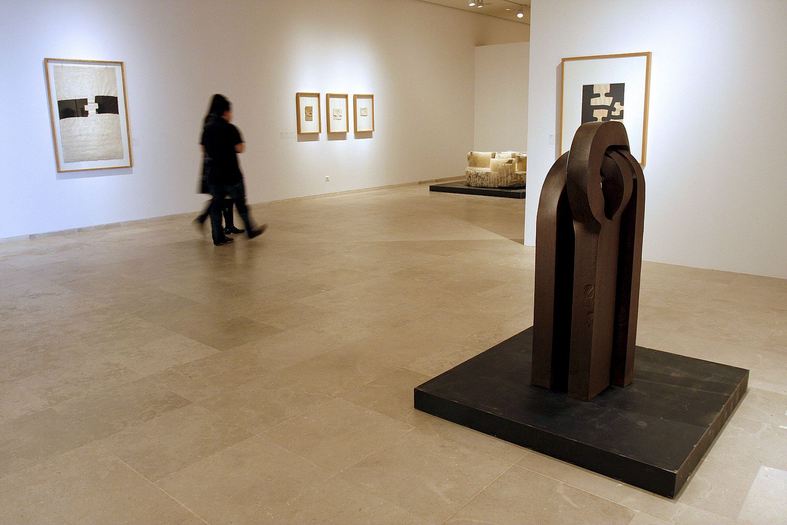 EXPOSICIÓN "CHILLIDA (1980-2000)",