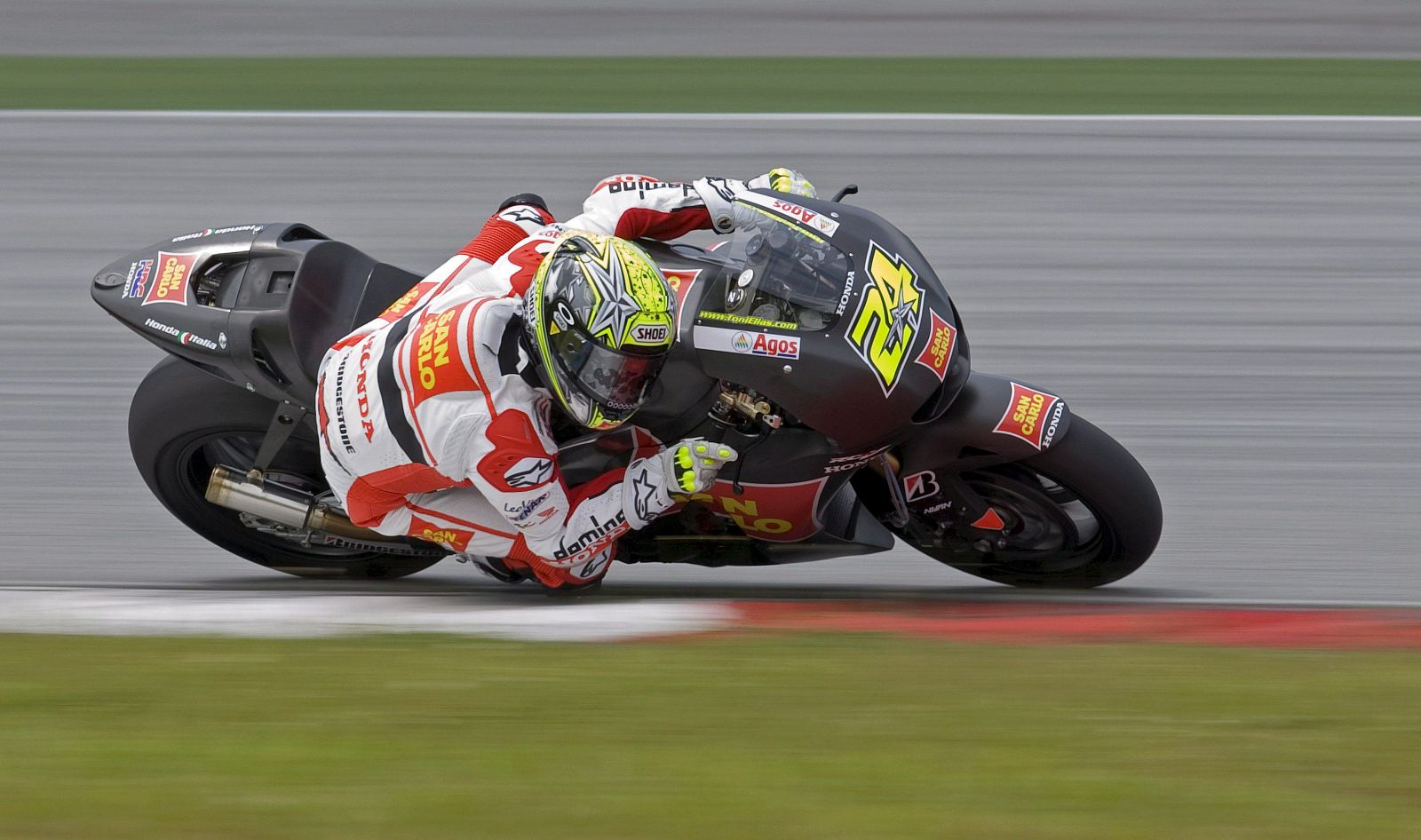 LOS PILOTOS DE MOTOGP REALIZAN PRUEBAS EN SEPANG