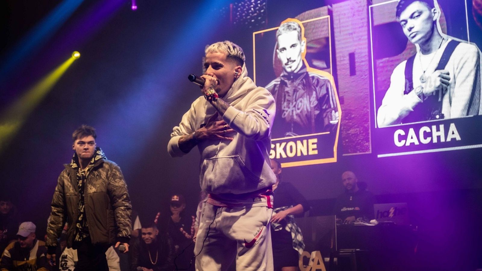 Skone y Cacha, líderes en la Jornada 1 de Réplica