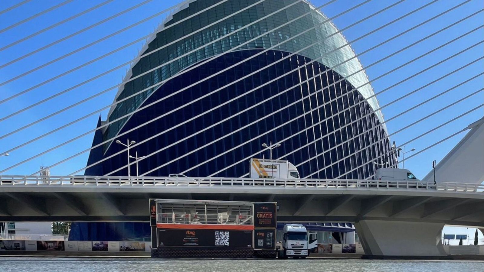 Camión La gran consulta - Valencia