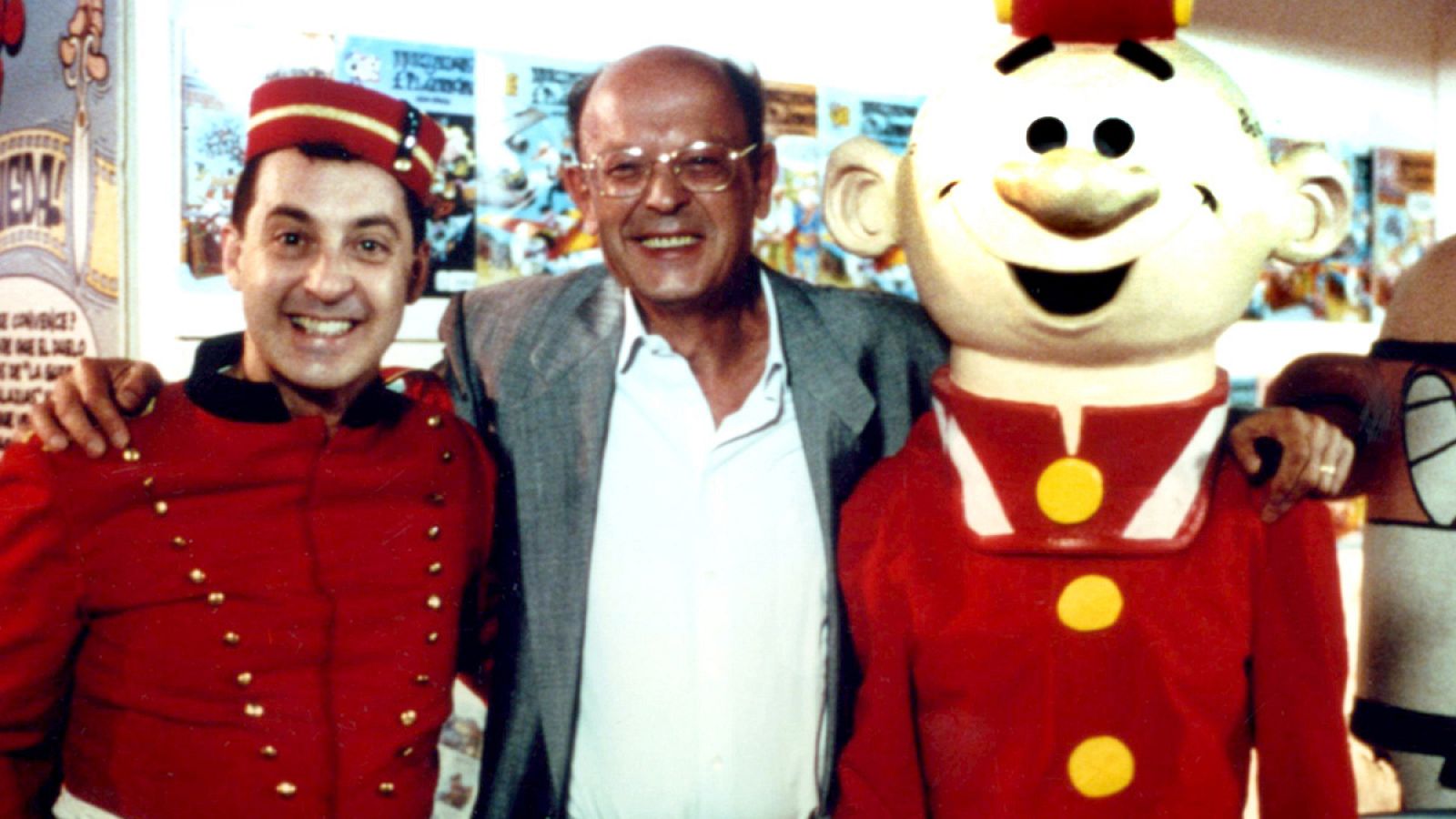 Jorge Roelas (el botones Sacarino) junto al dibujante Francisco Ibáñez