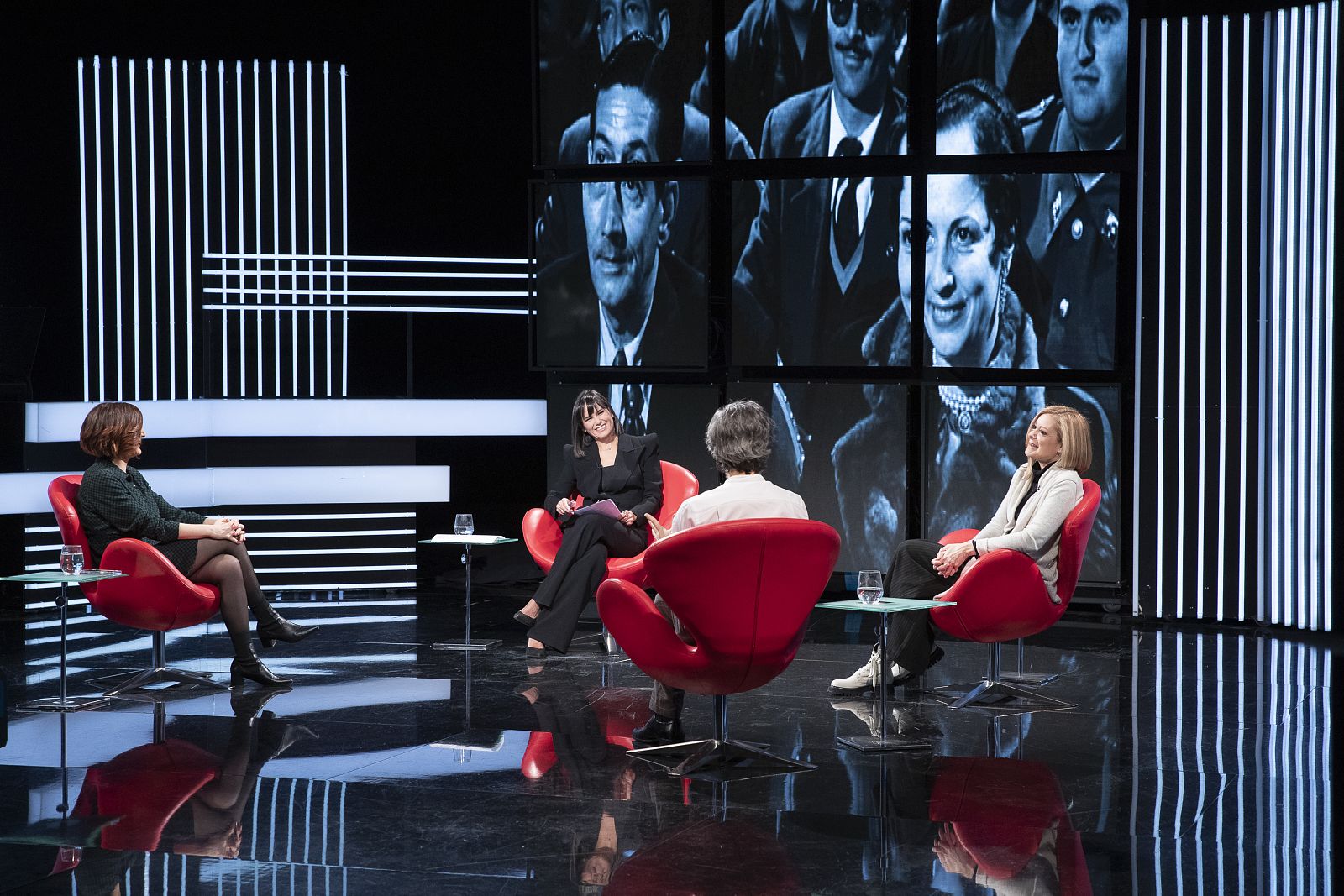 Las historias de la radio, como tema central del coloquio