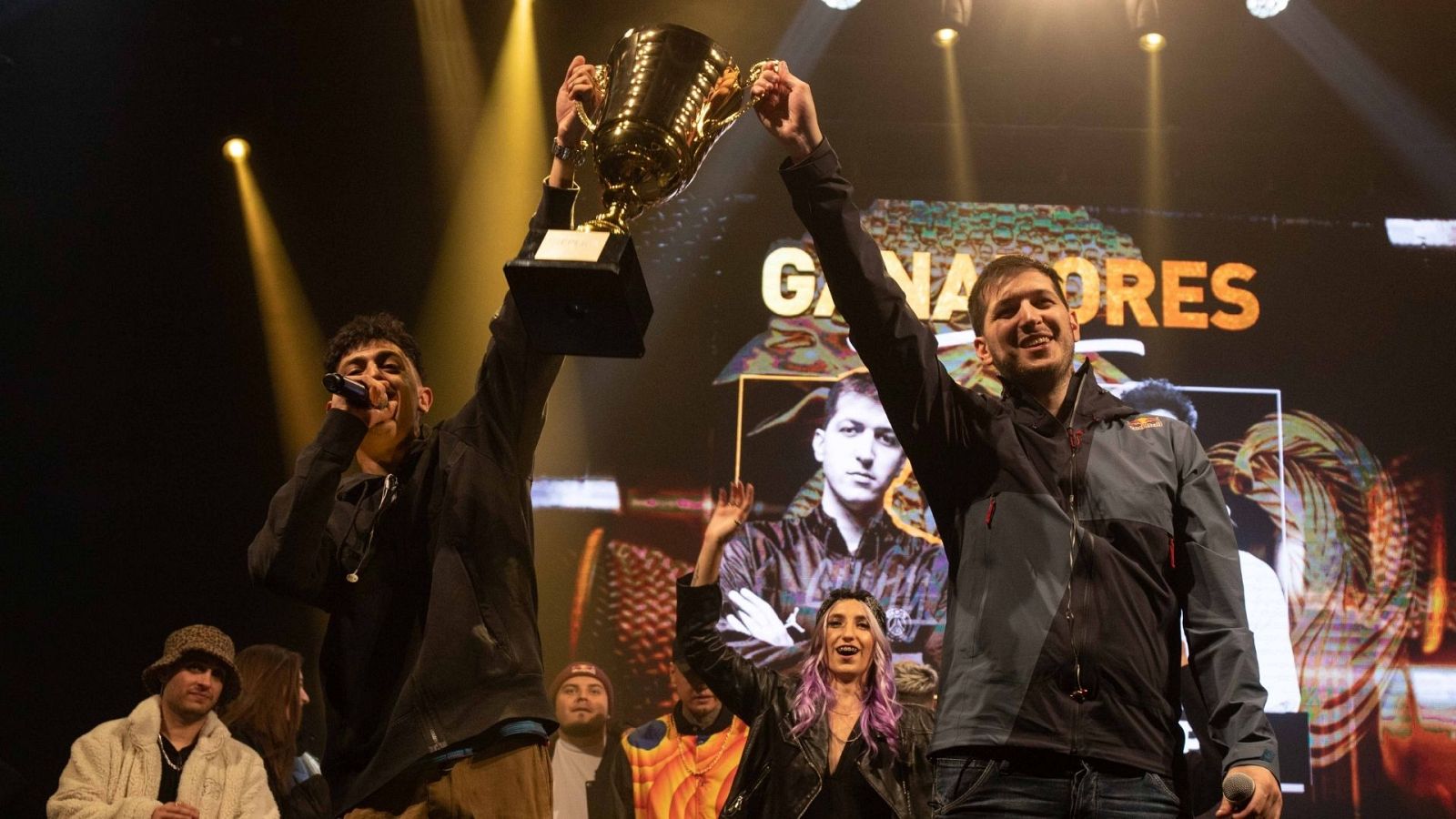 Chuty y Tirpa ganan 'Réplica, combate de estrellas'