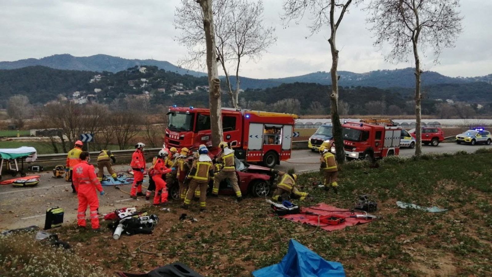 Un mort i tres ferits a la carretera de Valldoriolf, a Vilanova del Vallès